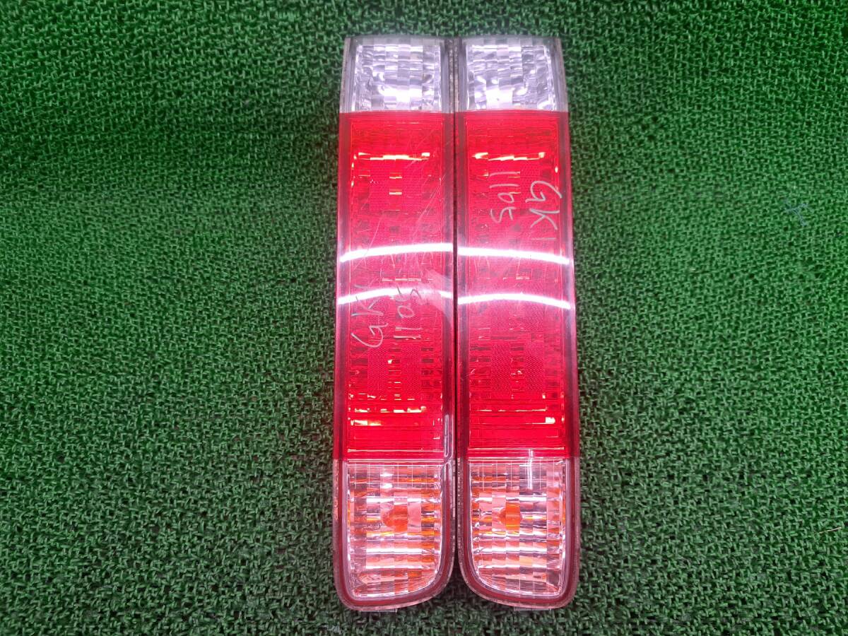 1105 ホンダ モビリオ スパイク GK1 GK2 純正 テールランプ 左右 セット テールライト 左 右 レンズ拍卖