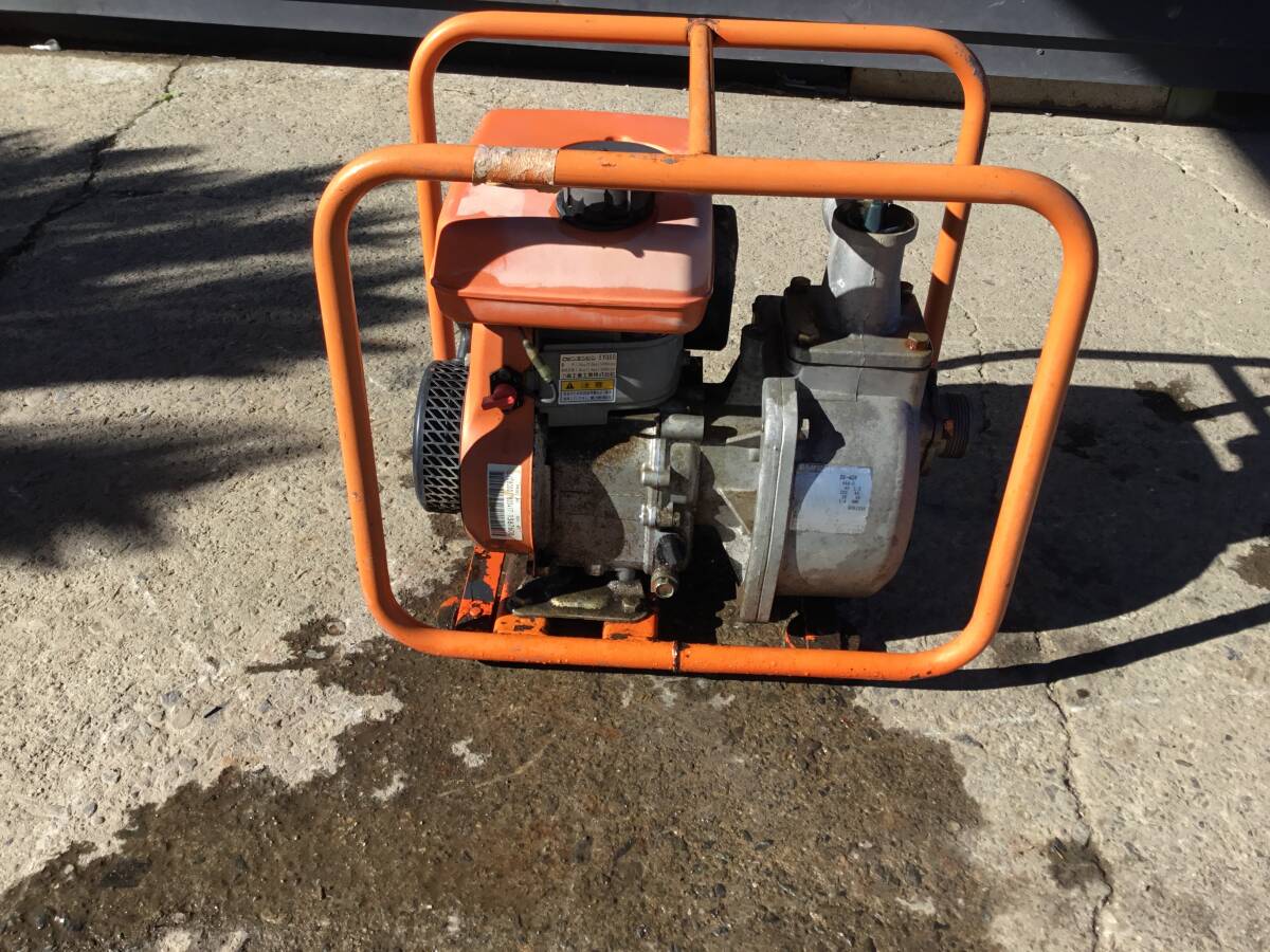 △ y 岐阜発/ 工進/ エンジンポンプ/ SE-40F/ 本体のみ/ ジャンク/ 圧縮あり/ 動作未確認/ 現状品/ R7.11/6 △拍卖