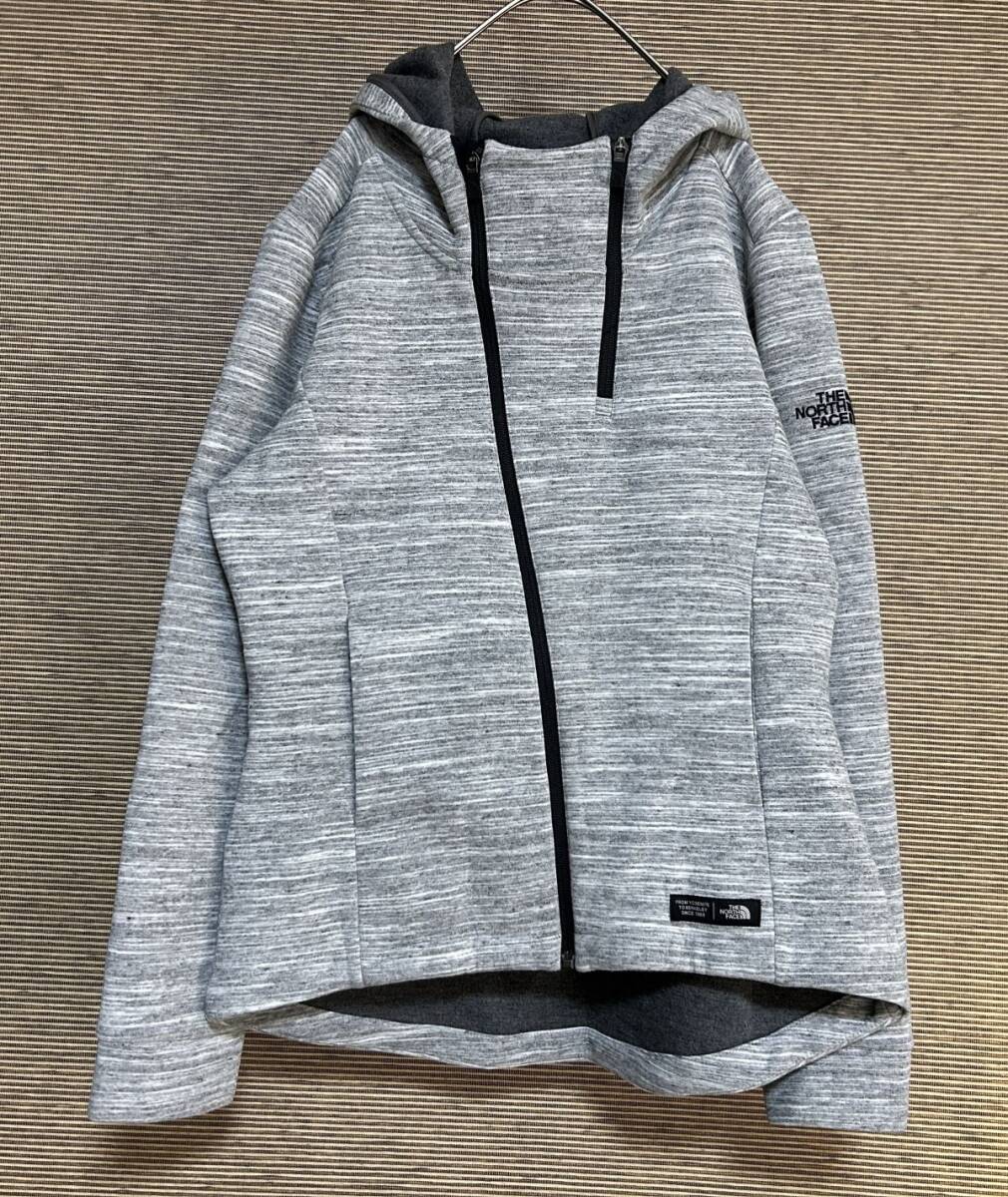 ノースフェイス パーカー ワンポイント グレーサーマル刺繍 韓国限定E2 古着 入手困難 激レア 人気 ホワイトレーベル レディース拍卖