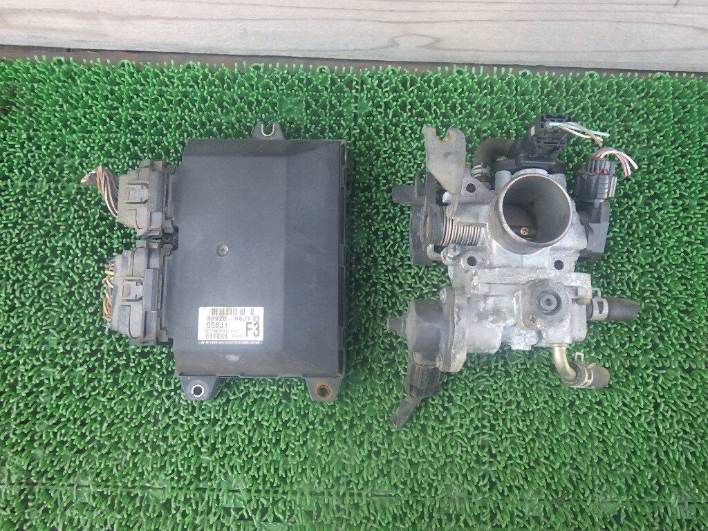 ワゴンR MH21S スロットルボディー エンジンコンピューター 33920-58J13拍卖