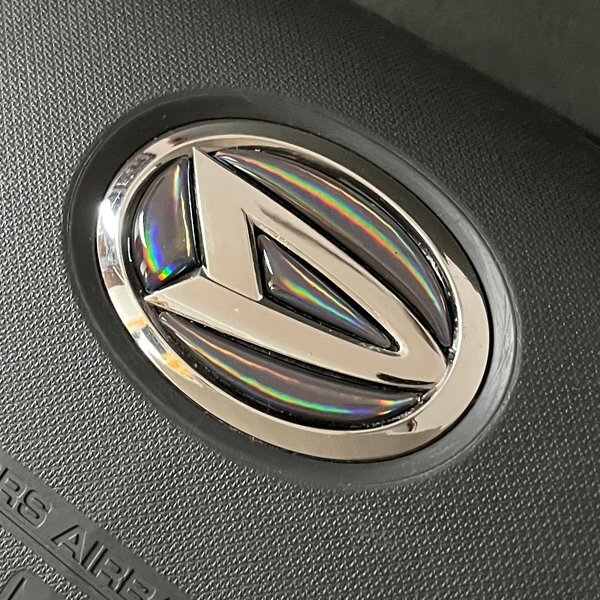 ダイハツ ステアリング エンブレムシート レインボーメッキブラック ハンドル用 SDH-D01 樹脂盛立体3D加工 ZEROWIN拍卖