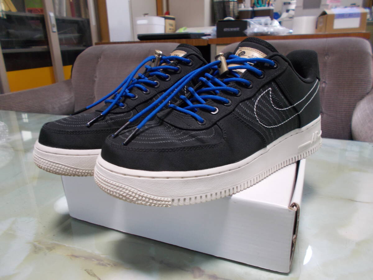 NIKE AIR FORCE 1 DV0794-001 27㎝拍卖
