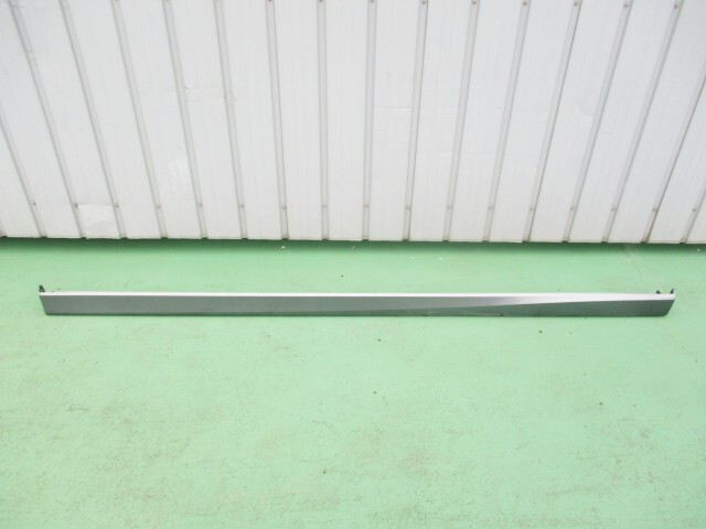 ムーヴ DBA-LA100S 左サイドステップ カスタム X SA 75854-B2130-B1【岐阜発】拍卖