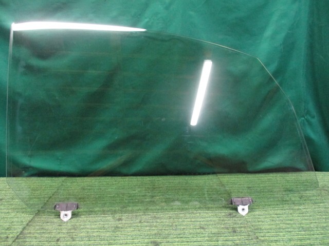 デリカD5 LDA-CV1W 右Fドアガラス D プレミアム 4WD 8人 5706A816【岐阜発】拍卖