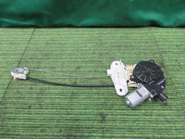 N-BOX DBA-JF1 左Rドアレギュレータ・モーター G Lパッケージ 72750-TY0-003【岐阜発】拍卖