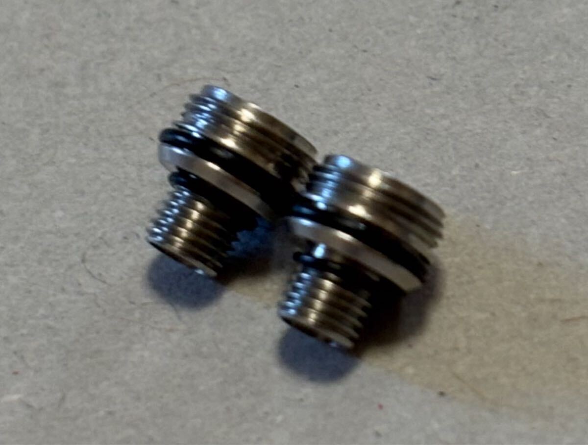 ロレックス 703 704 7ミリクラウン対応 社外ケースチューブ スイス製 5513 6263 16801665に 2個セット割引拍卖