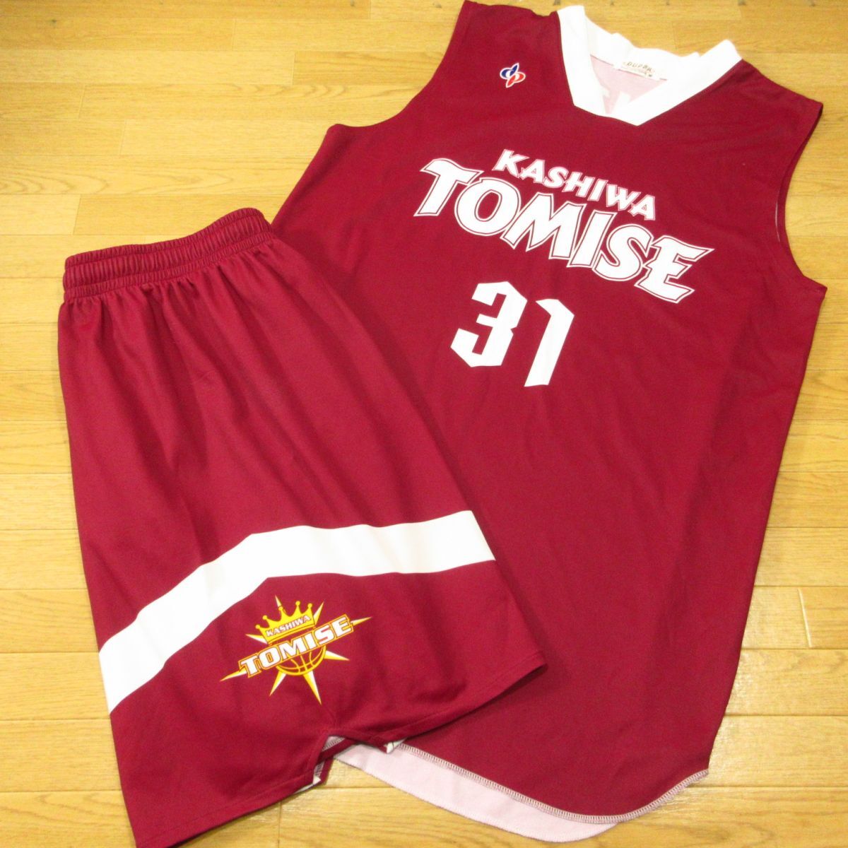 ◎使用少!千葉 柏 富勢 バスケ DUPER製 M-L 上下セット セットアップ ユニフォーム ジャージ 支給品 実使用 メンズ ボルドー色◆BA3872拍卖