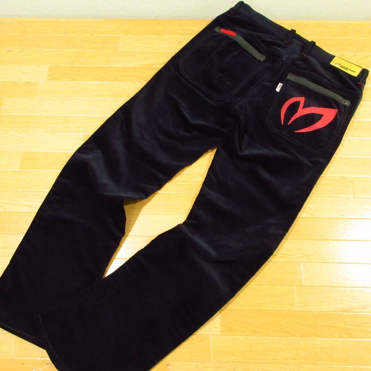 ◎使用少々!MASTER BUNNY EDITION マスターバニーエディション ゴルフパンツ ベロア ストレッチ 秋冬 メンズ 紺 size 4 (M)◆PA4485拍卖