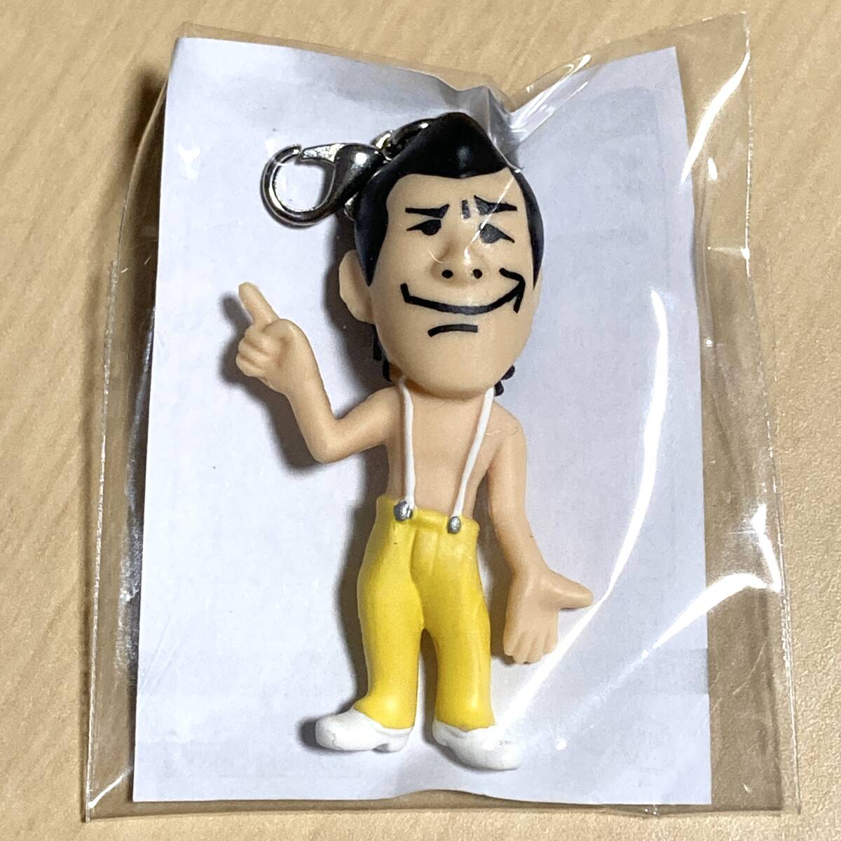 送料込み 未使用■矢沢永吉ガチャ Mr.E リーゼント サスペンダー 黄パンツ拍卖