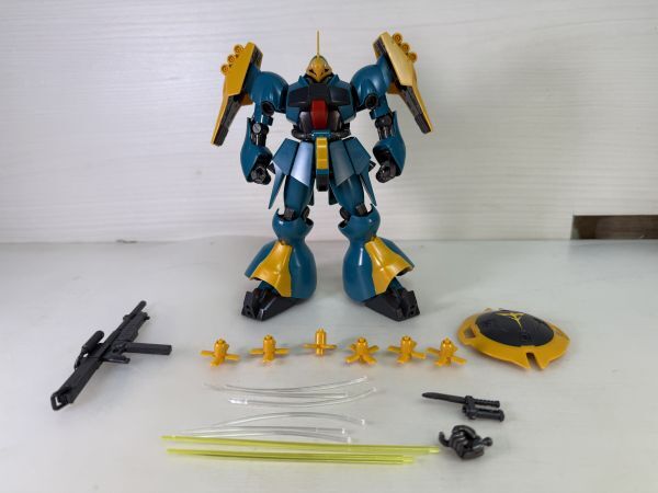 HGUC 1/144 ヤクト・ドーガ ギュネイ・ガス専用機 機動戦士ガンダム 逆襲のシャア バンダイ プラモデル ガンプラ 組立済 素組拍卖
