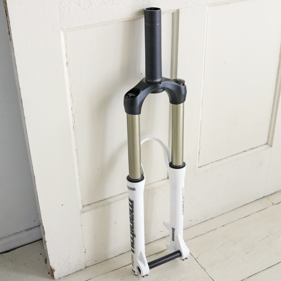 ジャンク manitou GOLD LABEL JUMP SERIES 2 マニトウ 1.5 ワンポイントファイブ 26インチ 20×110mm Boost アクスル ダウンヒル OLD MTB拍卖