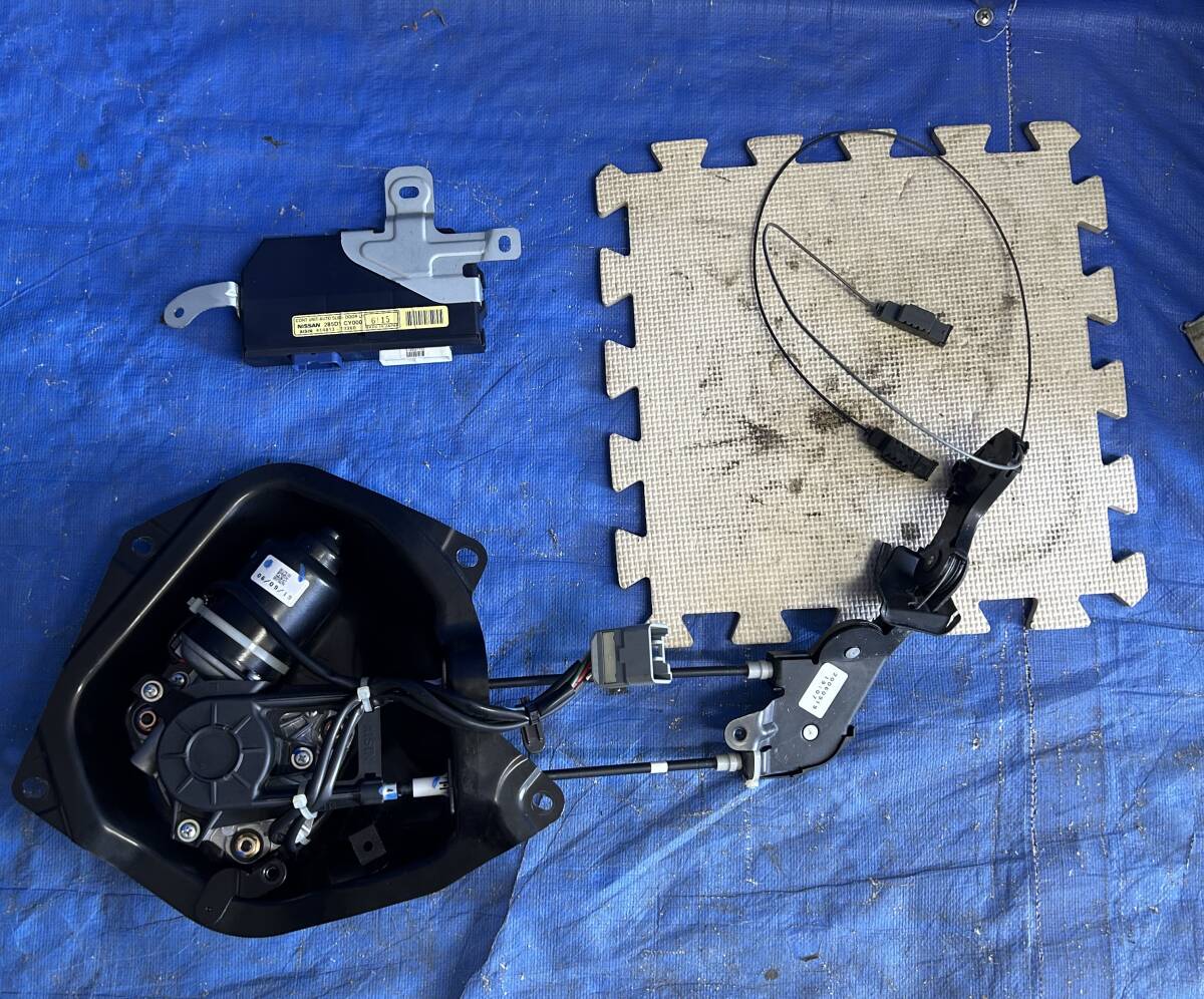 セレナ C25 H18年 左オートパワースライドドアモーター コントロールユニット付 6I15拍卖