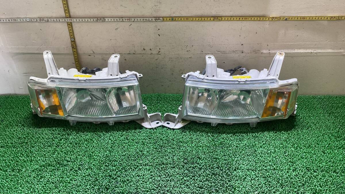 トヨタ bB NCP30純正 ヘッドライトヘッドランプ NCP30 (5)拍卖
