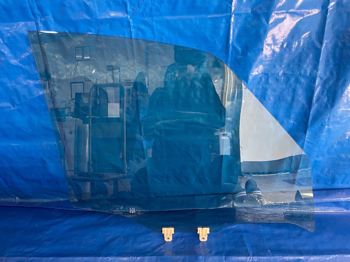 C27/GC27/GFC27/GNC27/GFNC27/HFC27 セレナ/ランディ 左フロントガラス 美品 品番 84536-52Z20 ガラスNo AGC(M2H3K) 保管9 カルテ500291 拍卖