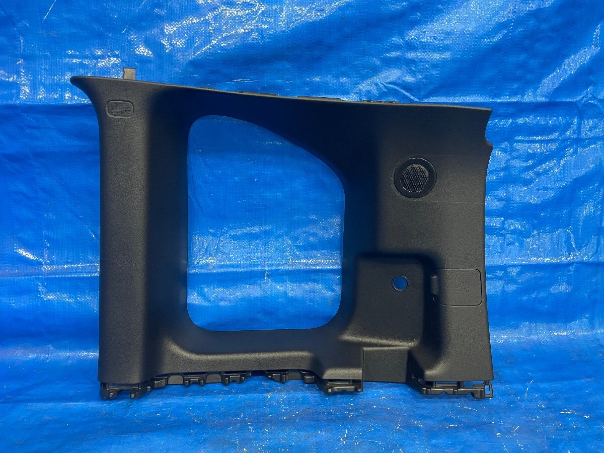 JF3 N-BOXカスタム 右ガーニッシュ/クォーターピラー/トリム ツイーター付 車椅子 品番 84136-TTE-N11ZA トリム Z 保管9 501199 拍卖