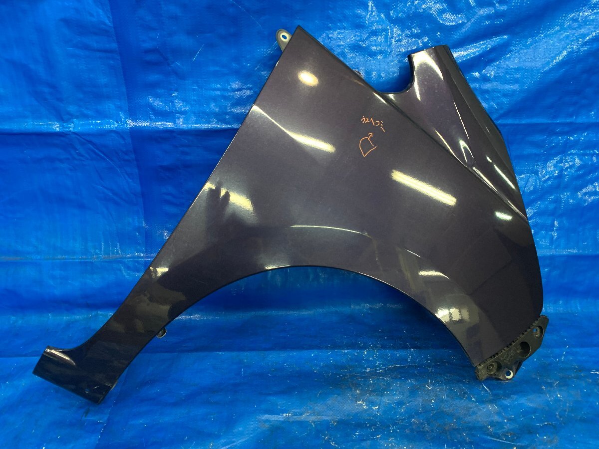 LA100S ムーブカスタム 右フェンダー 品番 53811-B2301 年式/H25/7 カラー№/B70 保/9 700560拍卖