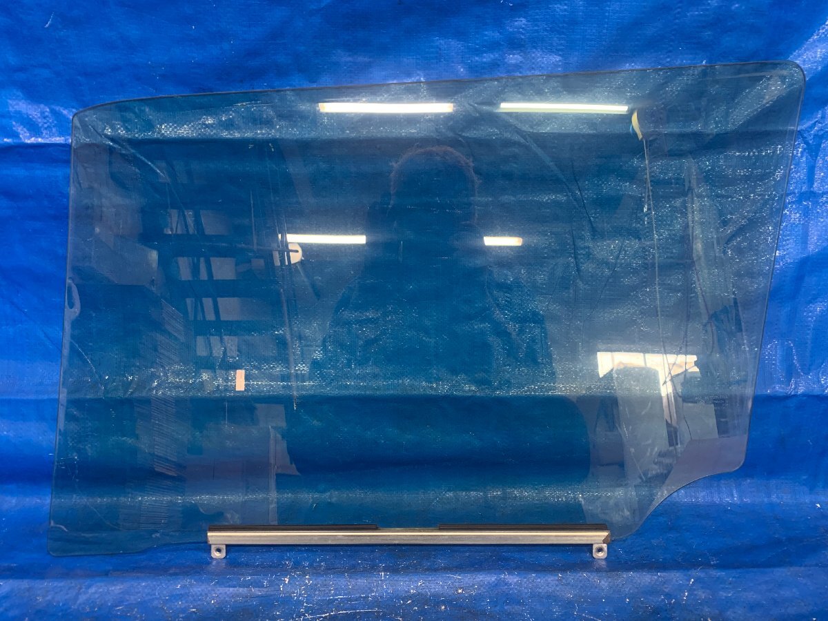 HE22S ラパン 右フロントガラス AGC M2H3K 品番 84531-85K20 年式H26/5 カラー№ ZSE 保 17A 700855拍卖