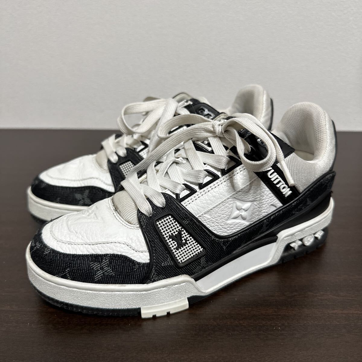 【美品】LOUIS VUITTON ルイヴィトン LVトレイナーライン モノグラムデニム レザー スニーカー size 2 男女兼用拍卖