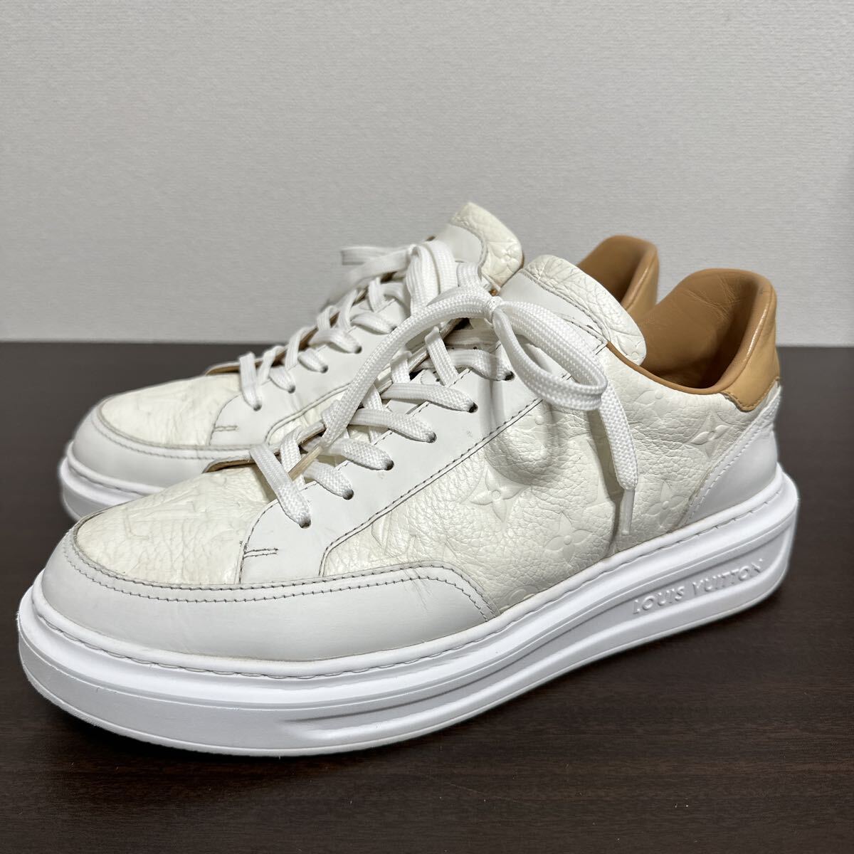 【美品】LOUIS VUITTON ルイヴィトン ビバリーヒルズライン モノグラム エンボス レザー スニーカー size 6 メンズ拍卖