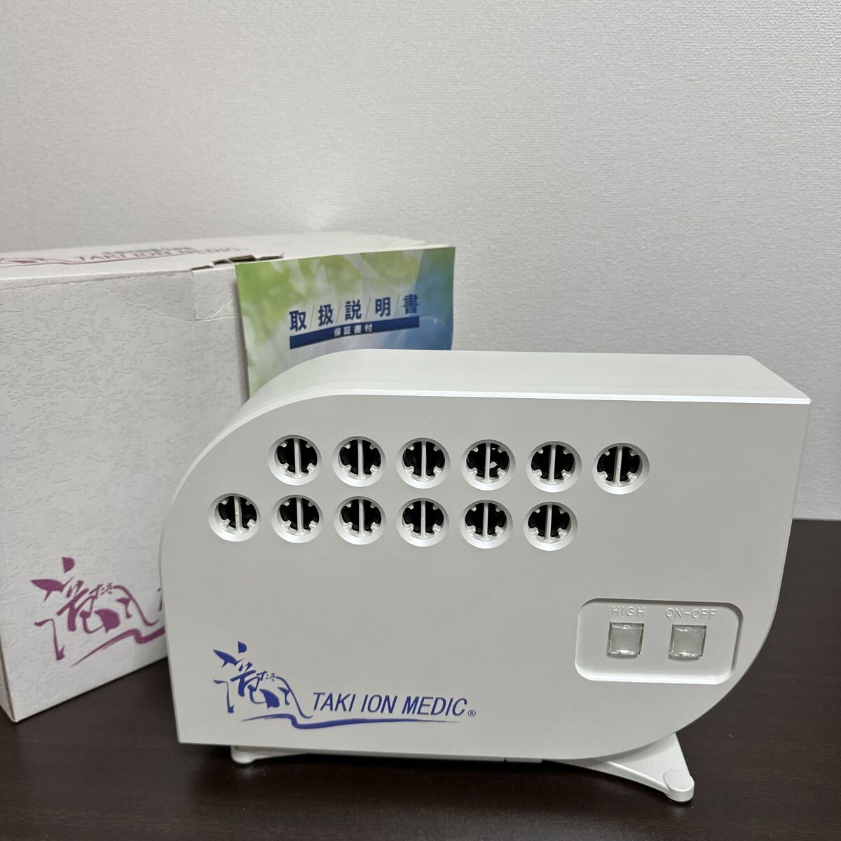 【美品】滝風 イオンメディック TAKI ION MEDIC 滝イオン イオン発生器 空気清浄器 動作品 付属品揃い拍卖