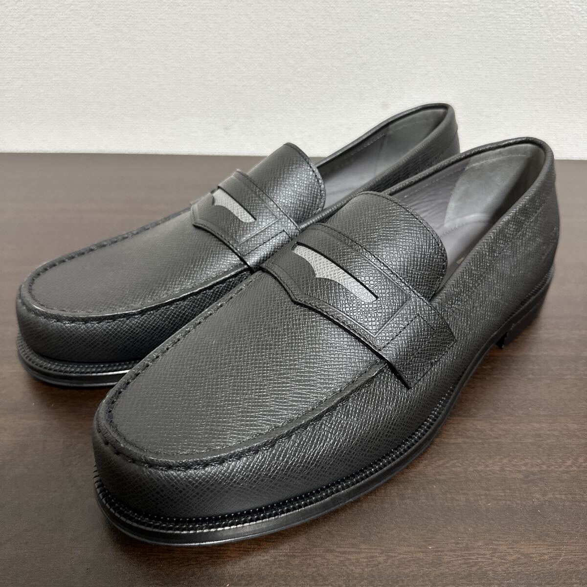 【未使用品】LOUIS VUITTON ルイヴィトン コインローファー ドライビングシューズ size 8 メンズ拍卖