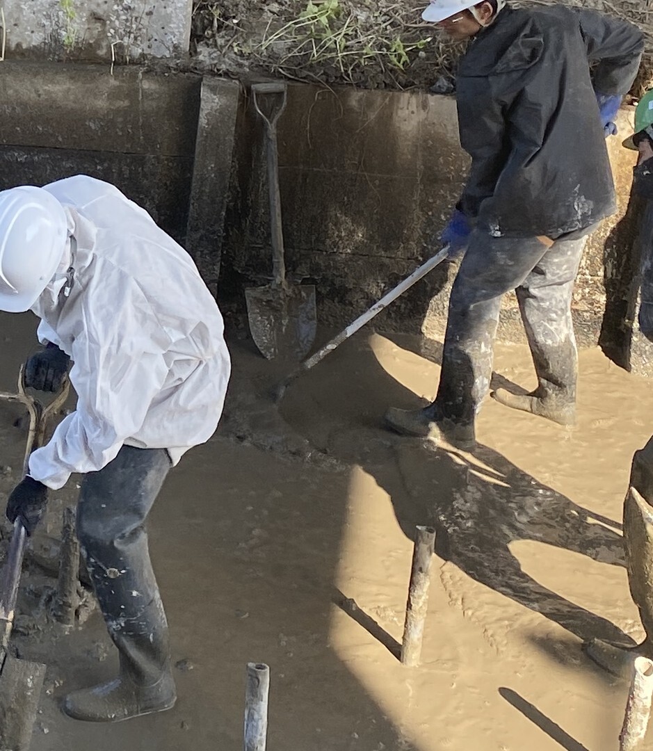 シバタ工業 ハト印 水中長靴 現場入替払い下げ品 27.0㎝ 総ゴム 中古 長靴 ウエーダー 土木工事 拍卖