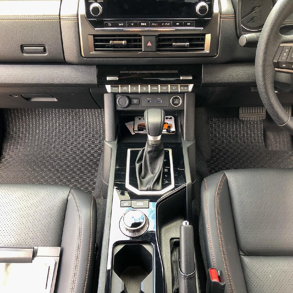 三菱 トライトン LC2T 専用 ゴムマット フロアマット 1台分5枚 2024(令和6)年2月~ カーマット ラバーマット 送料無料拍卖