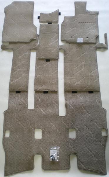 トヨタ ノア 70.75系専用 フロアマット エクセレント ベージュ柄拍卖