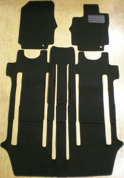 日産 セレナ C25系 車種別専用 新品 フロアマット カーマット 黒拍卖