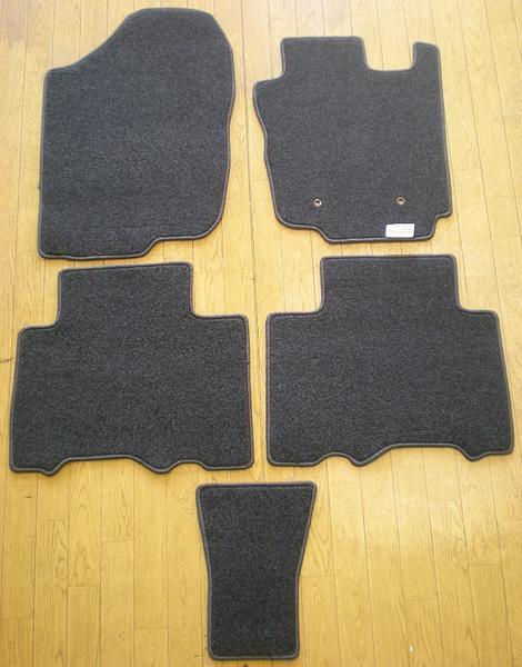 トヨタ ヴァンガード 33.38 専用 フロアマット カーマット 2色拍卖