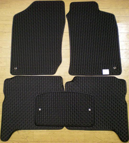 トヨタ ハイラックスサーフ 専用 新品 フロアマット ゴムマット拍卖