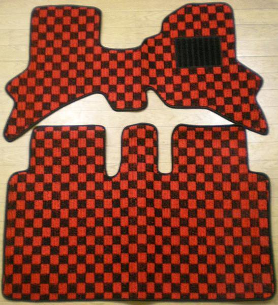 スズキ エブリイワゴン 64 新品 フロアマット 黒×赤 チェック柄拍卖
