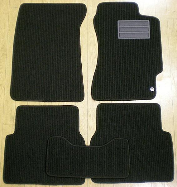 スバル インプレッサ GD系 GG系 車種専用 新品 フロアマット 黒拍卖