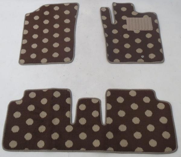 ダイハツ ミラ L275S 2WD AT用フロアマット水玉 茶色 ドット拍卖
