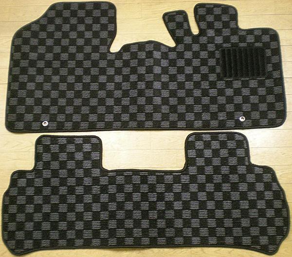 スズキ ワゴンR MH23S 新品 フロアマット 黒×グレー チェック拍卖