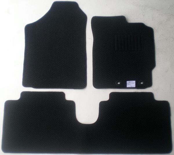 トヨタ ヴィッツ 130系 新品 専用 フロアマット スタンダード2色拍卖