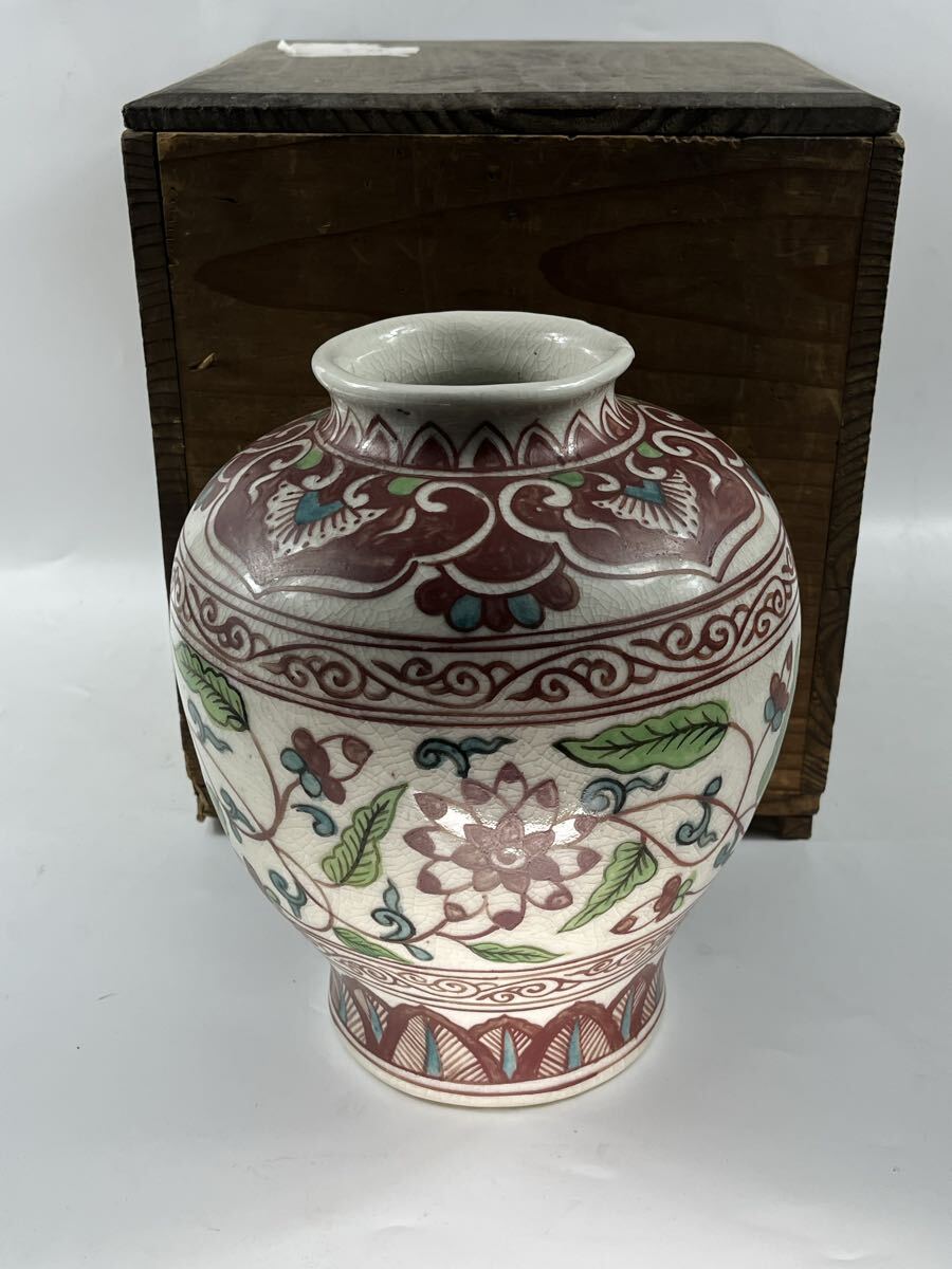 唐物 花瓶 赤絵 色絵 壺 花瓶 清代 骨董 古玩 木箱付 時代物【博圓】高23.3cm拍卖