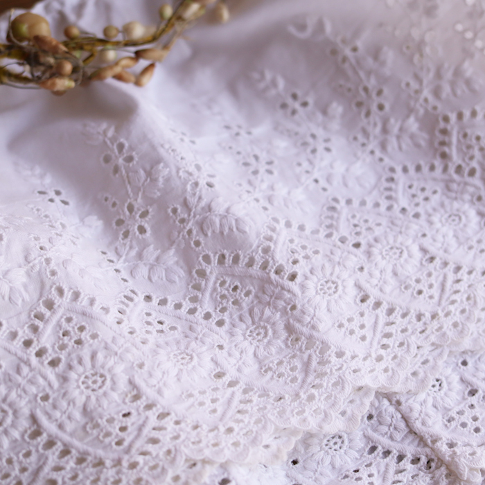 【821】フランス アンティーク レース パーツ 1900~1920年代 カットワーク スカラップ 白 ハンドメイドの材料 リメイク ペチコート拍卖