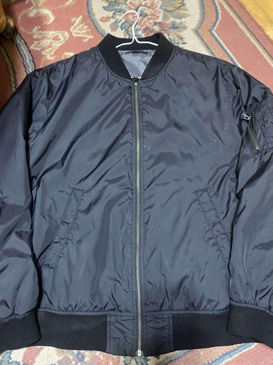 ユニクロma1ジャケット 中綿 3xl ブラック ワッペン剥がした後あり拍卖