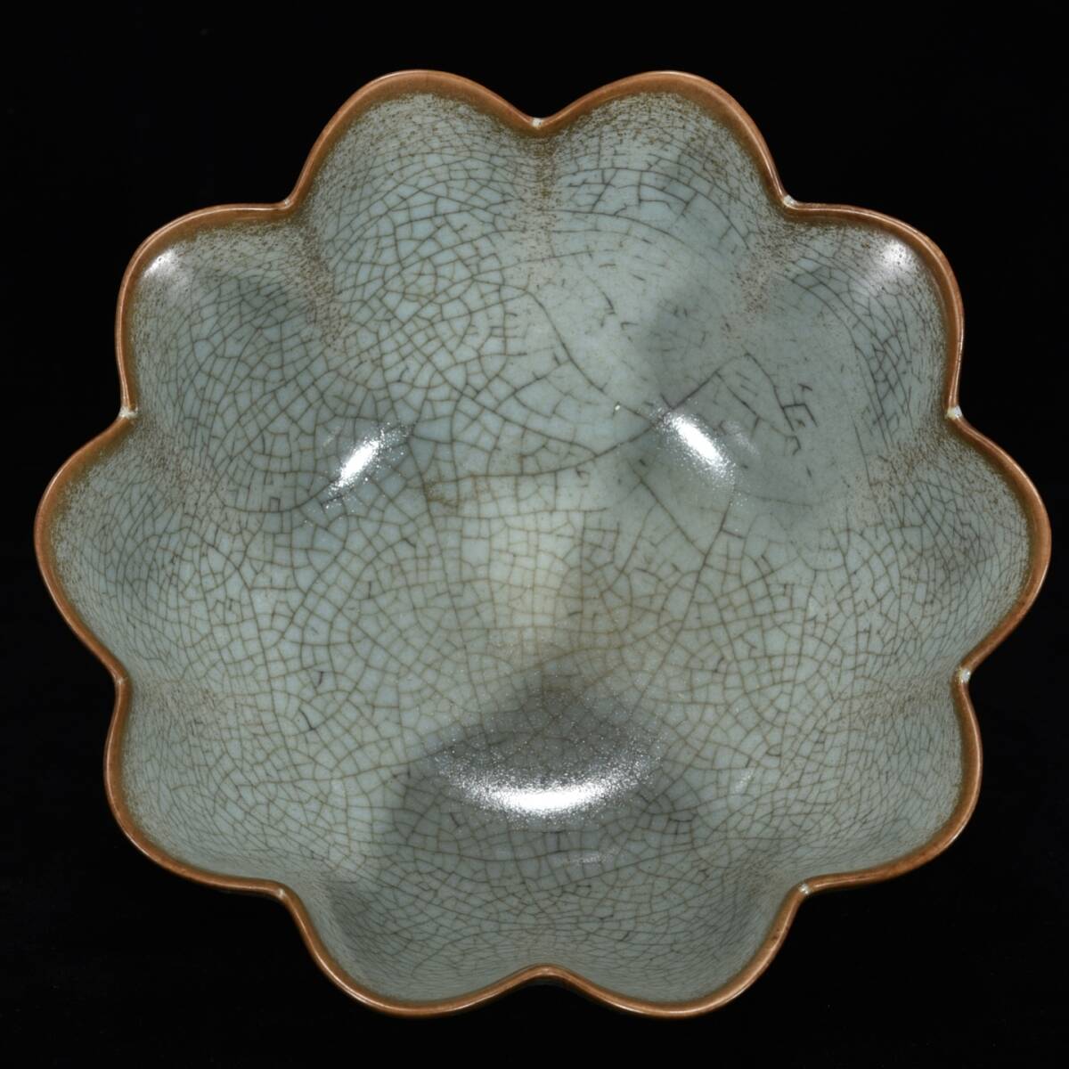 旧 宋代 汝窯甲字款蓮花碗 唐磁 古陶磁器 陶芸 中国古美術 古賞物 古置物 唐物 K711拍卖