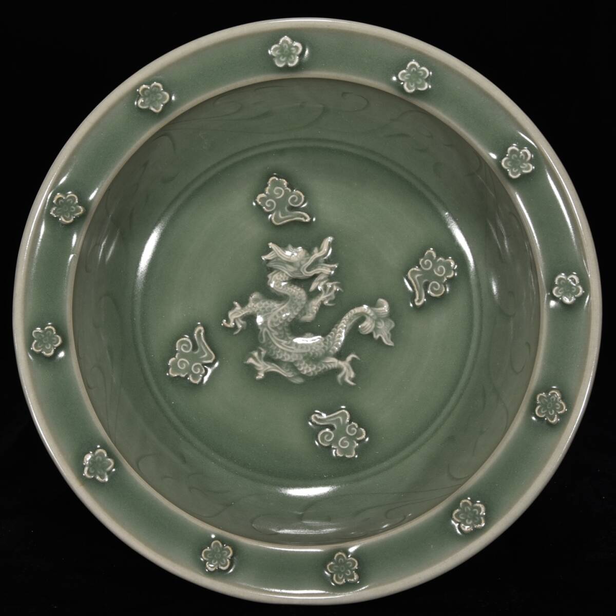 旧 宋 龍泉窯 梅青釉 玉津 円金龍紋皿 唐磁 古陶磁器 陶芸 中国古美術 古賞物 古置物 唐物 S711拍卖
