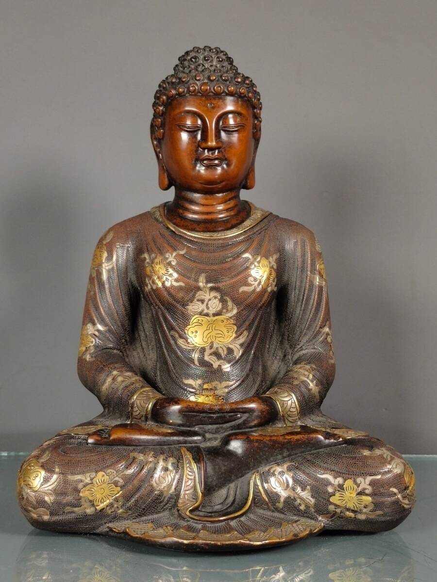 旧 清代 紫銅 塗真金手工刻製花紋 釋迦牟尼仏 仏像 擺件 古置物 古賞物 中国古美術 唐物 K711拍卖