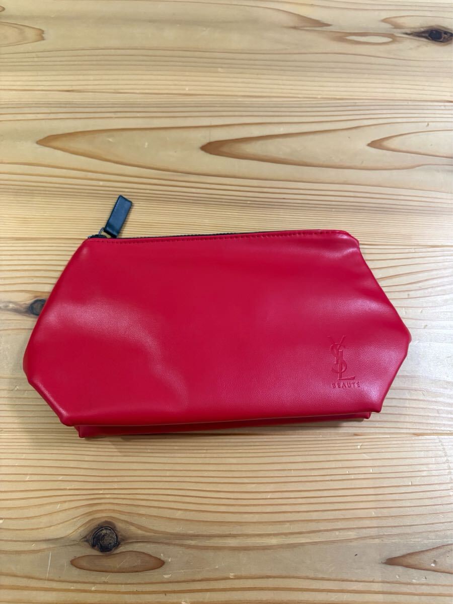イヴ・サンローラン 赤 ノベルティ ポーチ拍卖