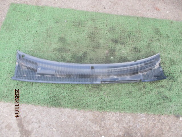 (0443)20DKC プジョー 205 CTI カブリオレ フロントカウルトップ ワイパーカウル拍卖