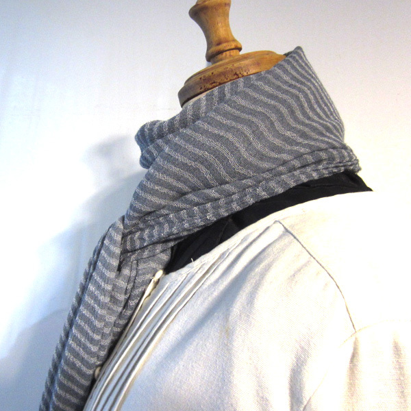 美品 ボーダー 大判ストール グレー拍卖