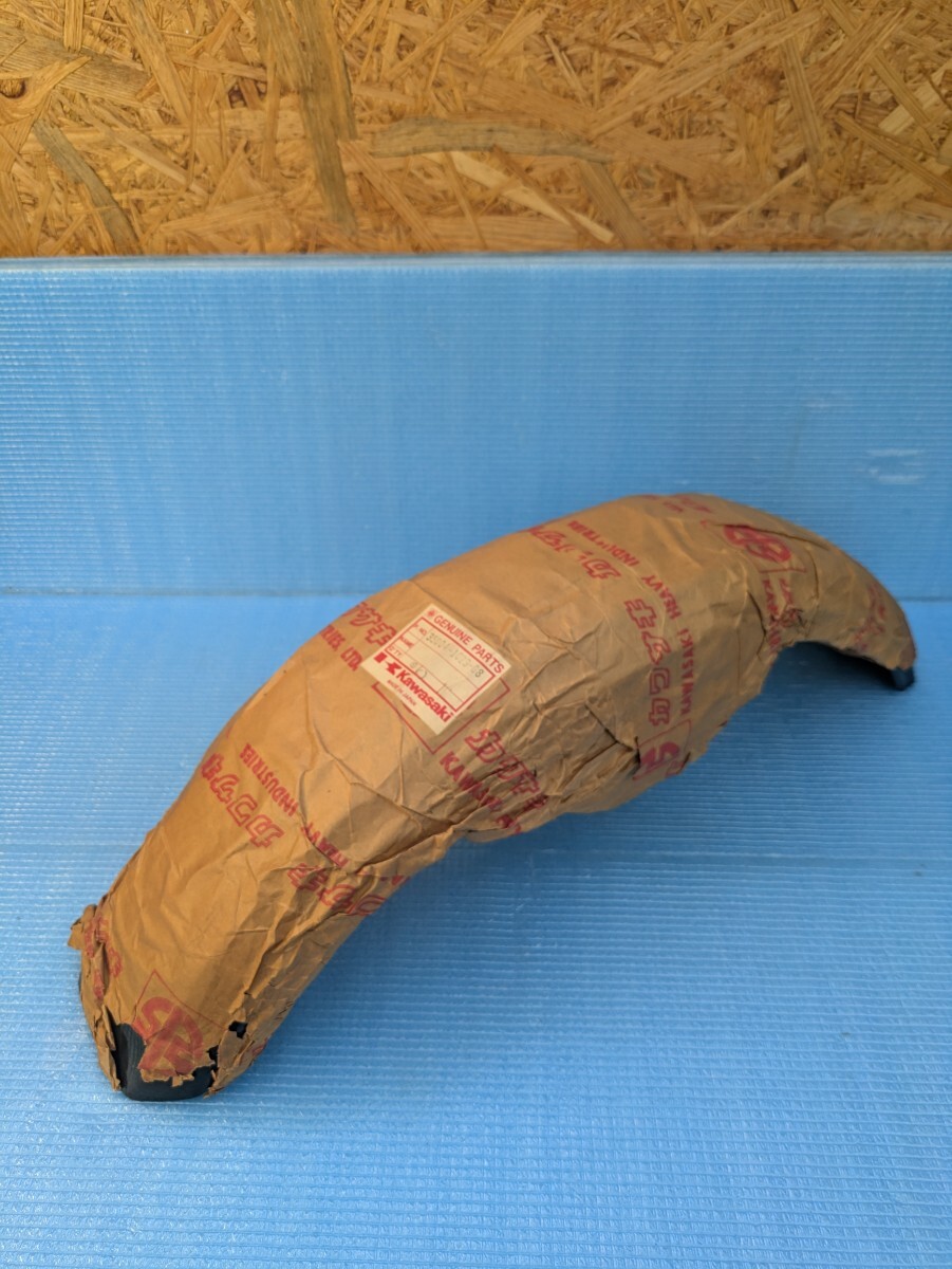 当時物 カワサキ純正 Z400FX E4B フロントフェンダー 検索)E4 E4A Z400 GPZ400 Z400GP Z550FX Z250FT CBX400F CB400T XJ400 GT380 GS400拍卖