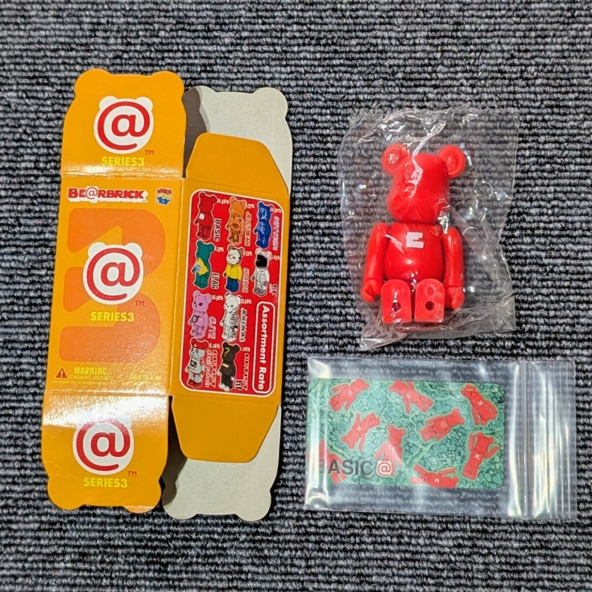 BE@RBRICK ベアブリック シリーズ3 ベーシック BASIC メディコムトイ 【1】拍卖