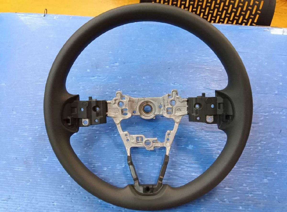 アトレー(S700V)純正ステアリング ダイハツ ウレタン ハンドル 品番:GS120-08240 太田拍卖