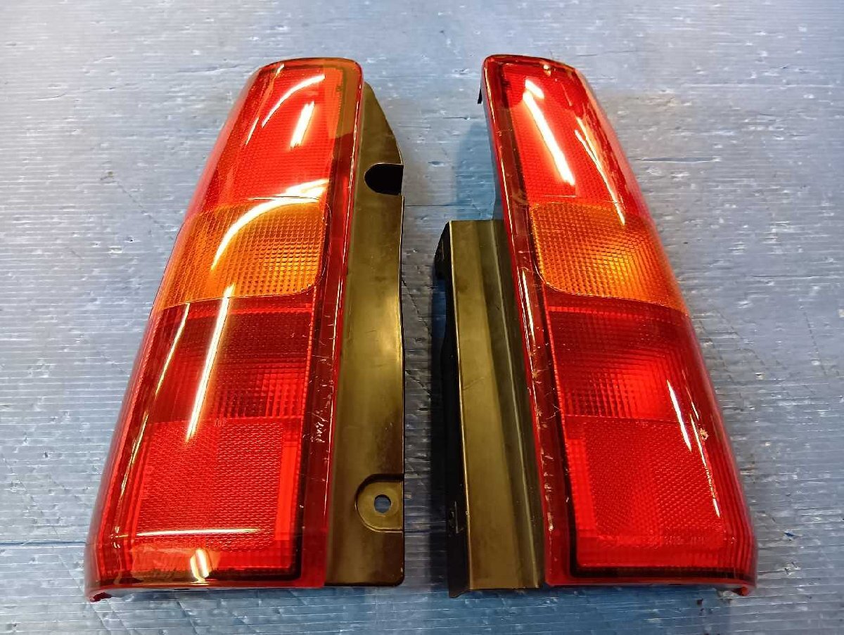 ジムニー(JB23)テールランプ左右セット スズキ KOITO 220-32081 太田拍卖