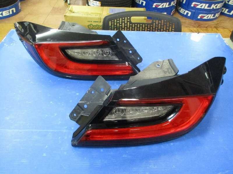 86(ZN8)純正テールレンズ左右セット 刻印:ICHIKOH D258 トヨタ 太田拍卖